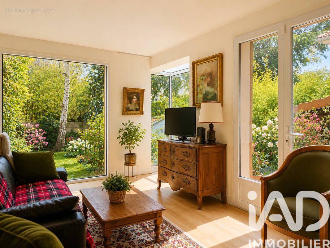 Photo 1 - Maison à FONTENAY-AUX-ROSES