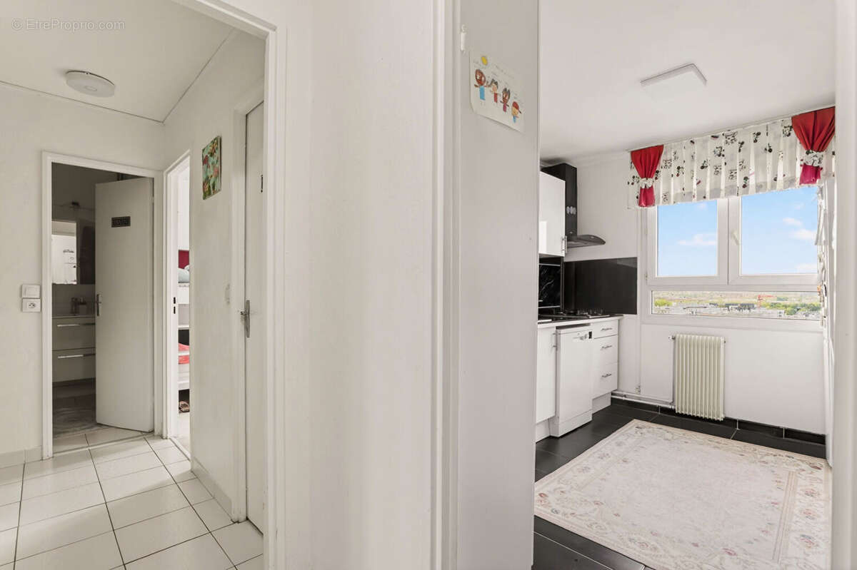 Appartement à COLOMBES