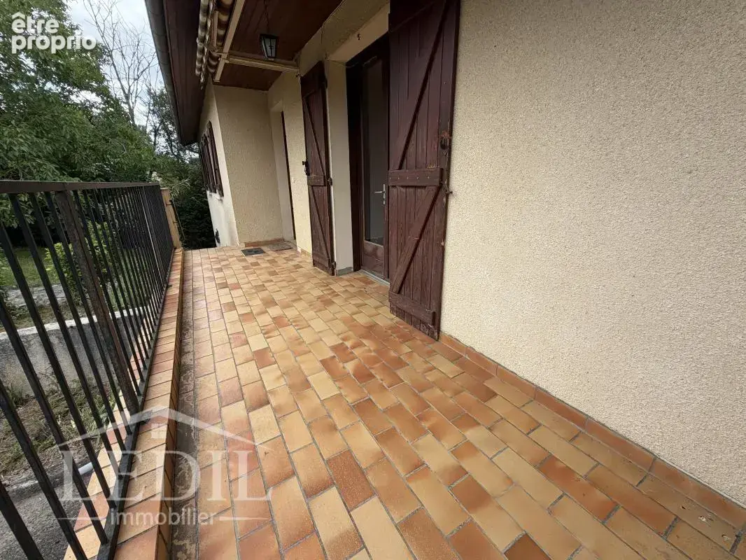 Maison de ville avec sous sol et grand jardin - photo 5