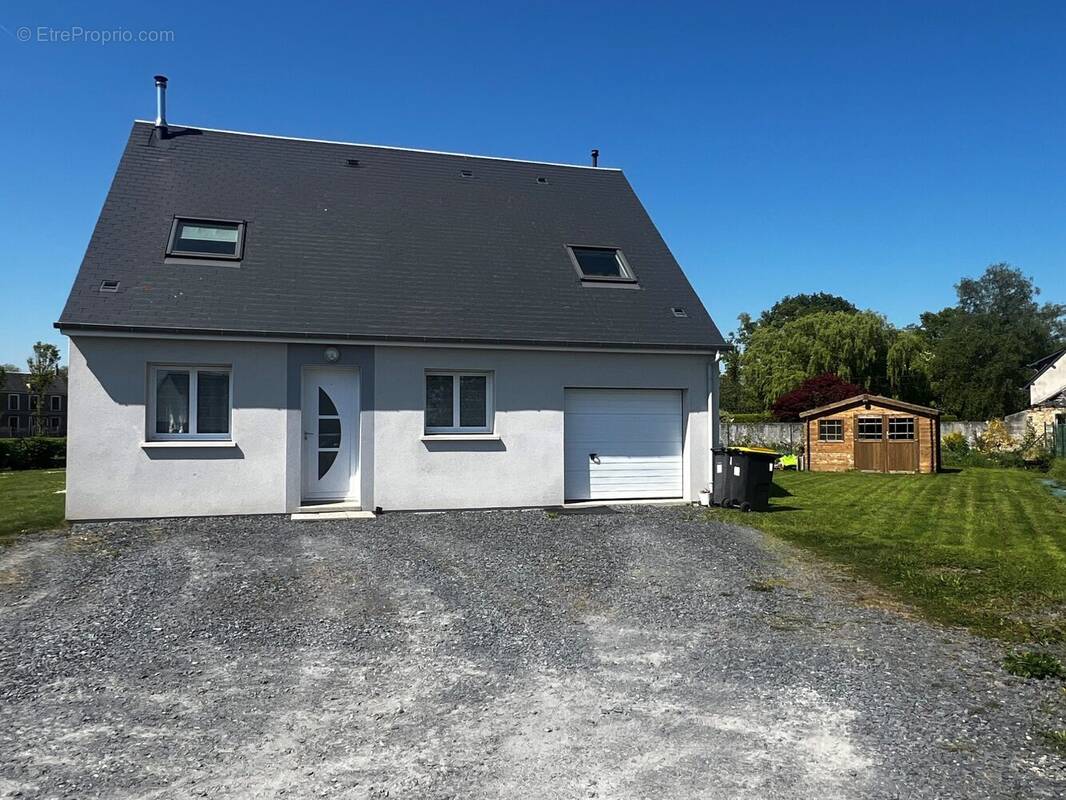 Maison à LE MOLAY-LITTRY