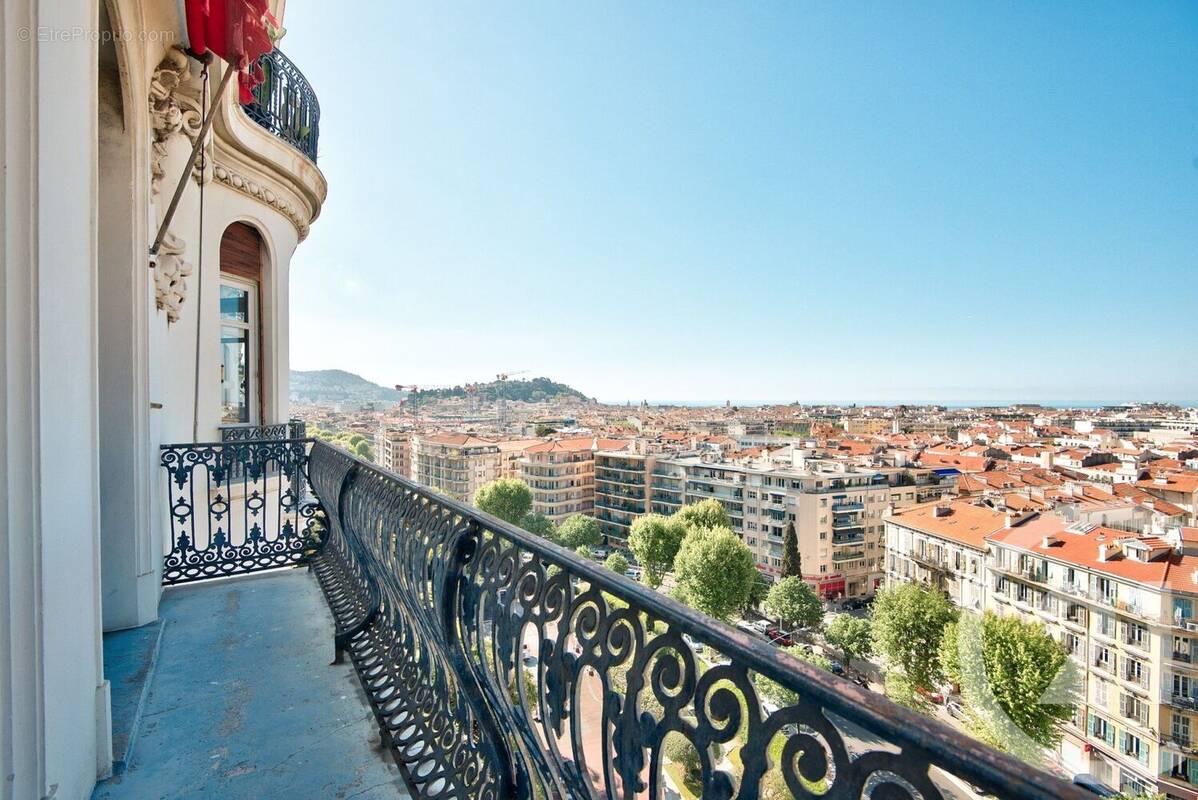 Appartement à NICE