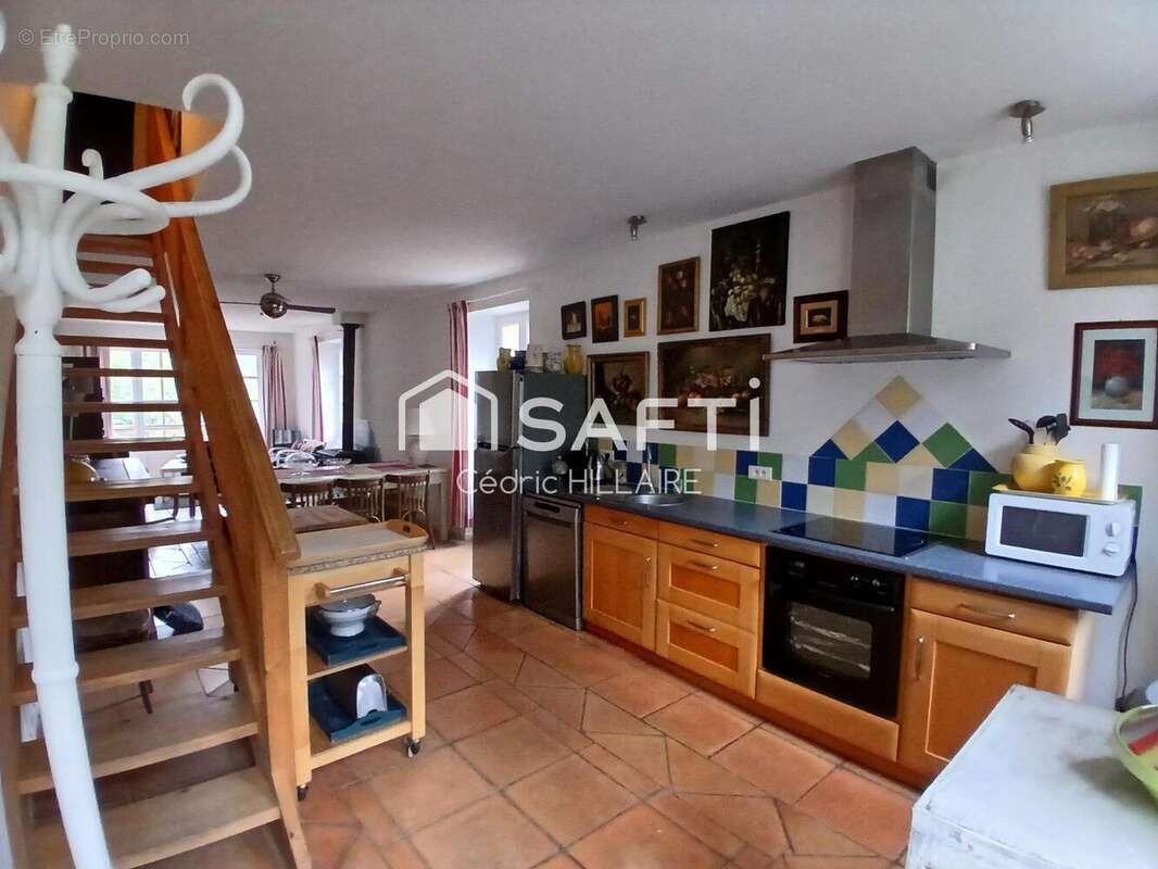 Photo 4 - Maison à LAGRASSE