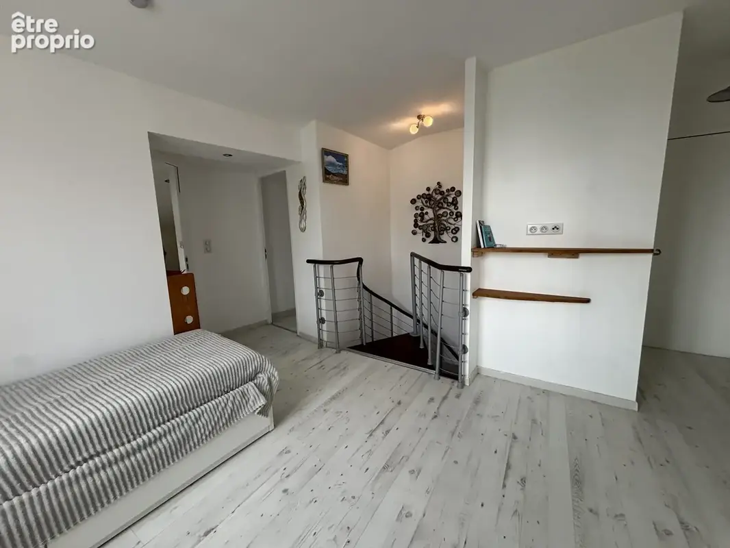 Appartement 83 m² à Die  - photo 7