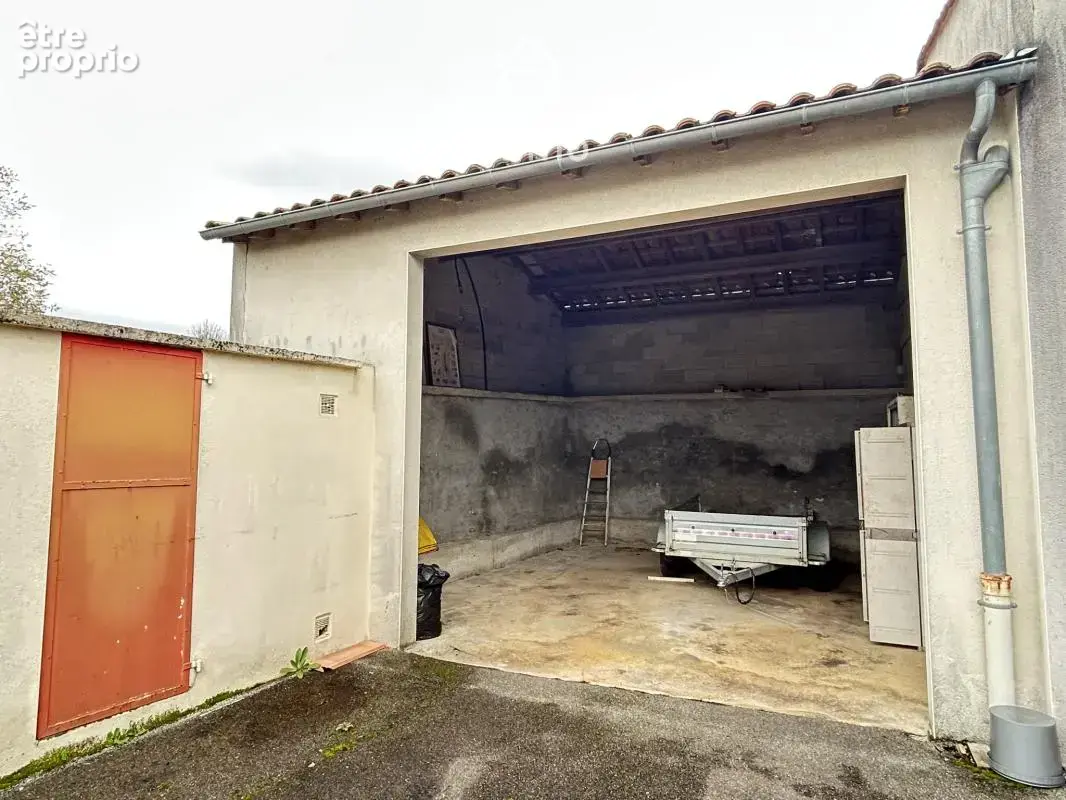 A vendre verdille centre - local commercial et ses dependanc - photo 13