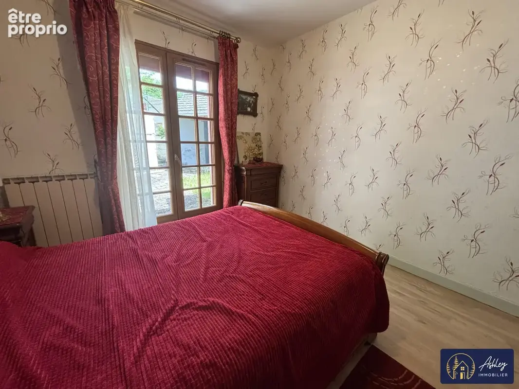Maison 4 pièces CONDAT (Cantal)