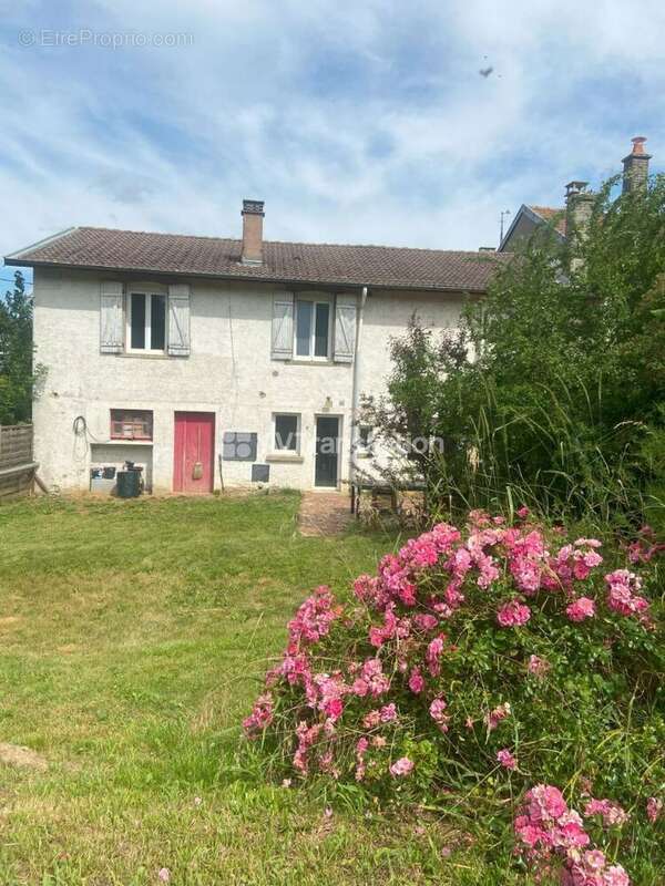 Maison à MAZERULLES