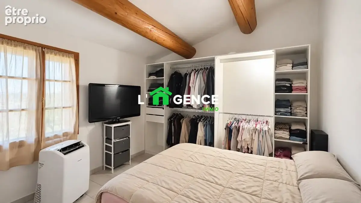 Appartement 3 pièces 58 m² à vendre à Saint-Mitre-Les-Remparts (13920) - photo 3