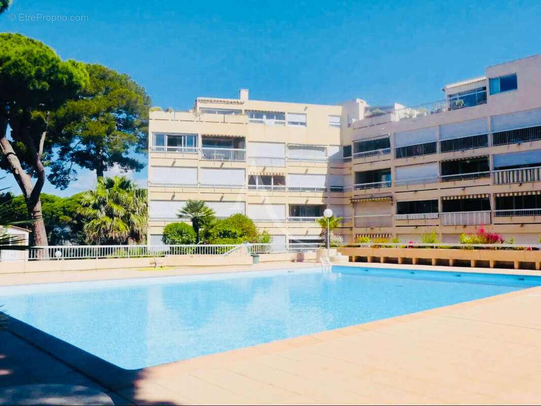 Appartement à HYERES