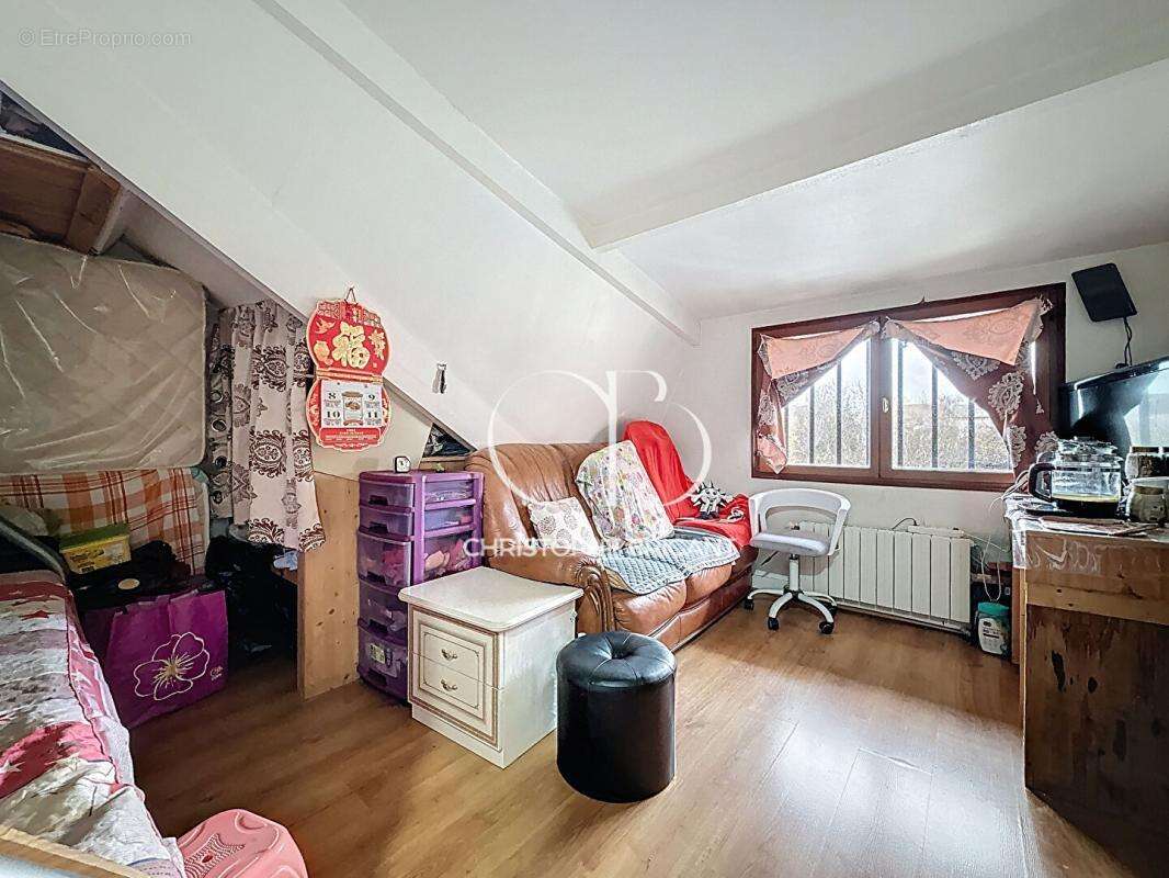 Maison à VILLEJUIF
