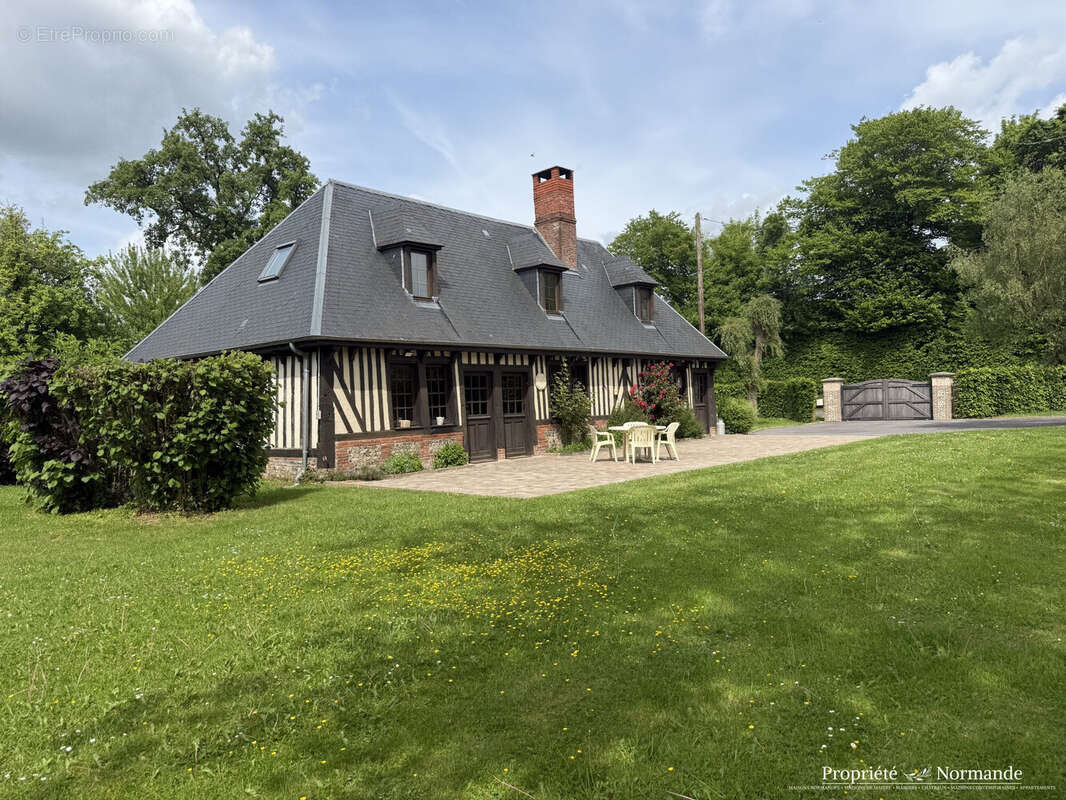 Maison à BERNAY