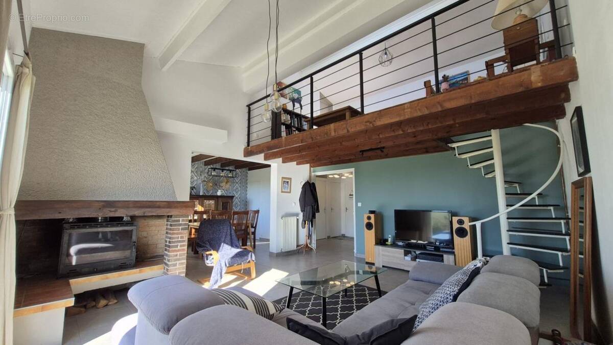 Maison à BUZET-SUR-TARN