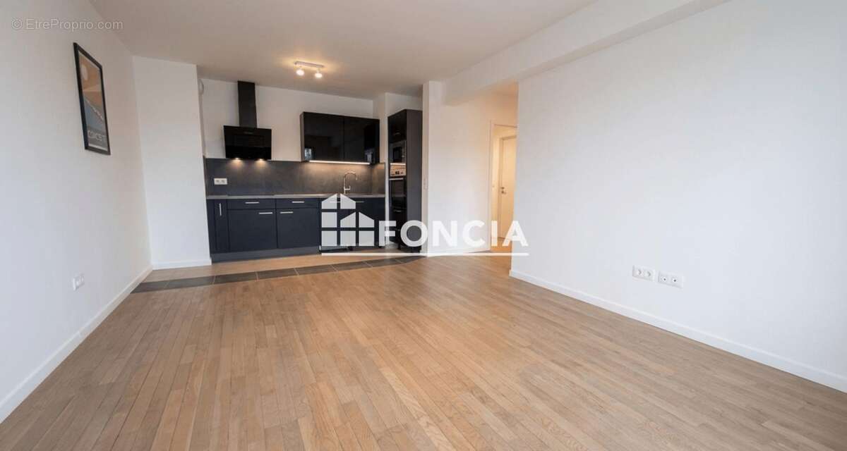 Appartement à ASNIERES-SUR-SEINE