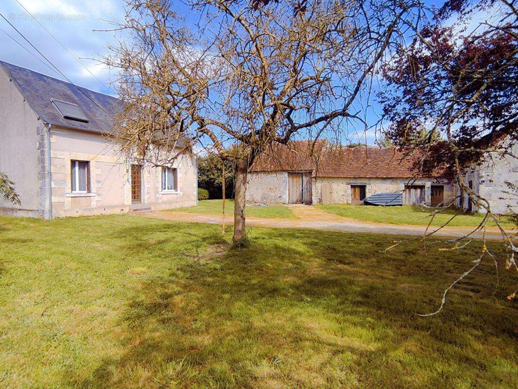 Maison à CHAUMUSSAY