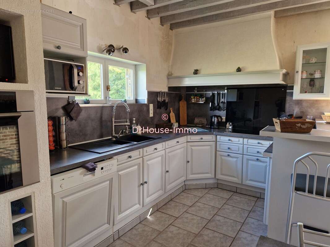 Maison à LE BEC-THOMAS