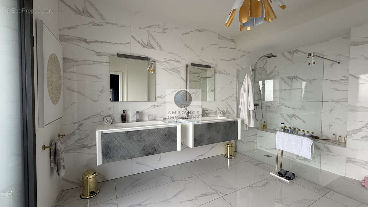 Appartement à VALENCE