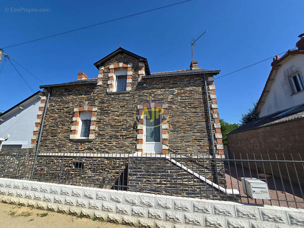 Maison Guemene Penfao 5 pièces, sous-sol, terrain - photo 14