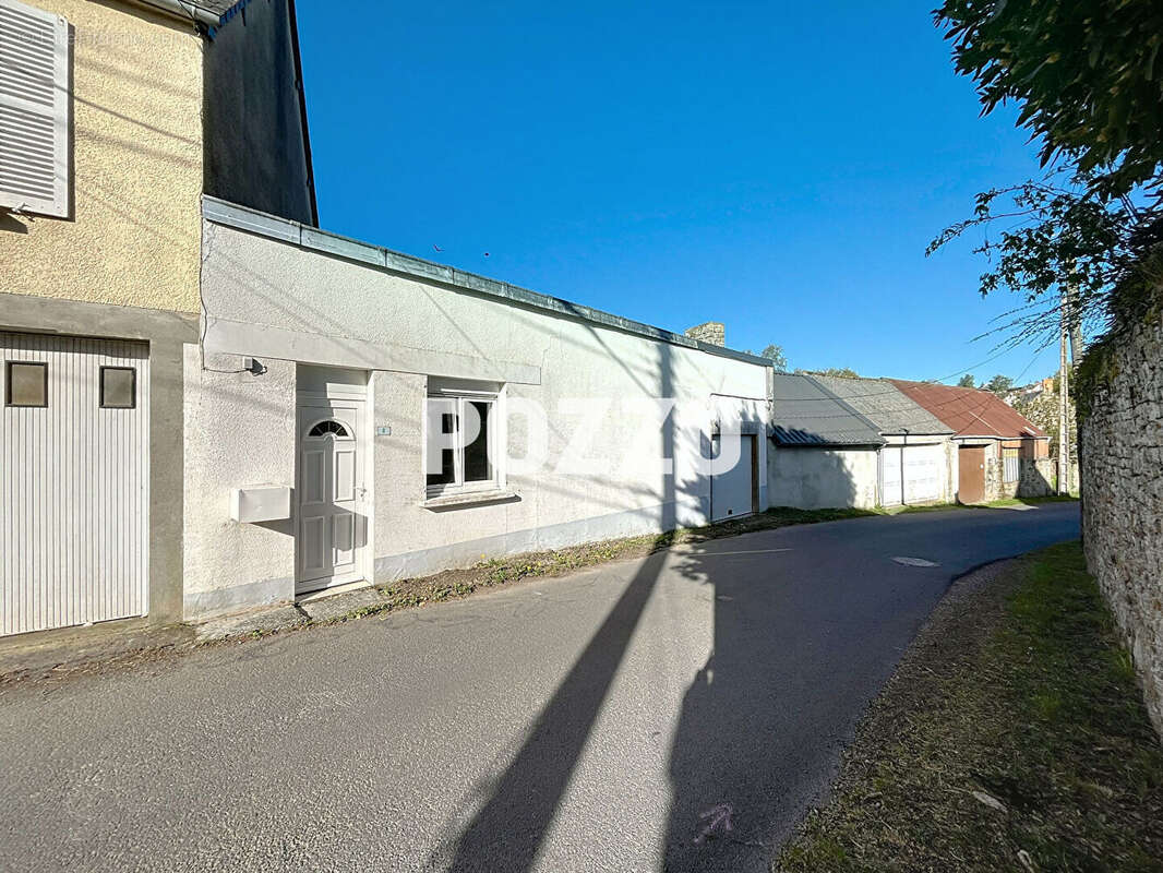 Maison à TESSY-SUR-VIRE