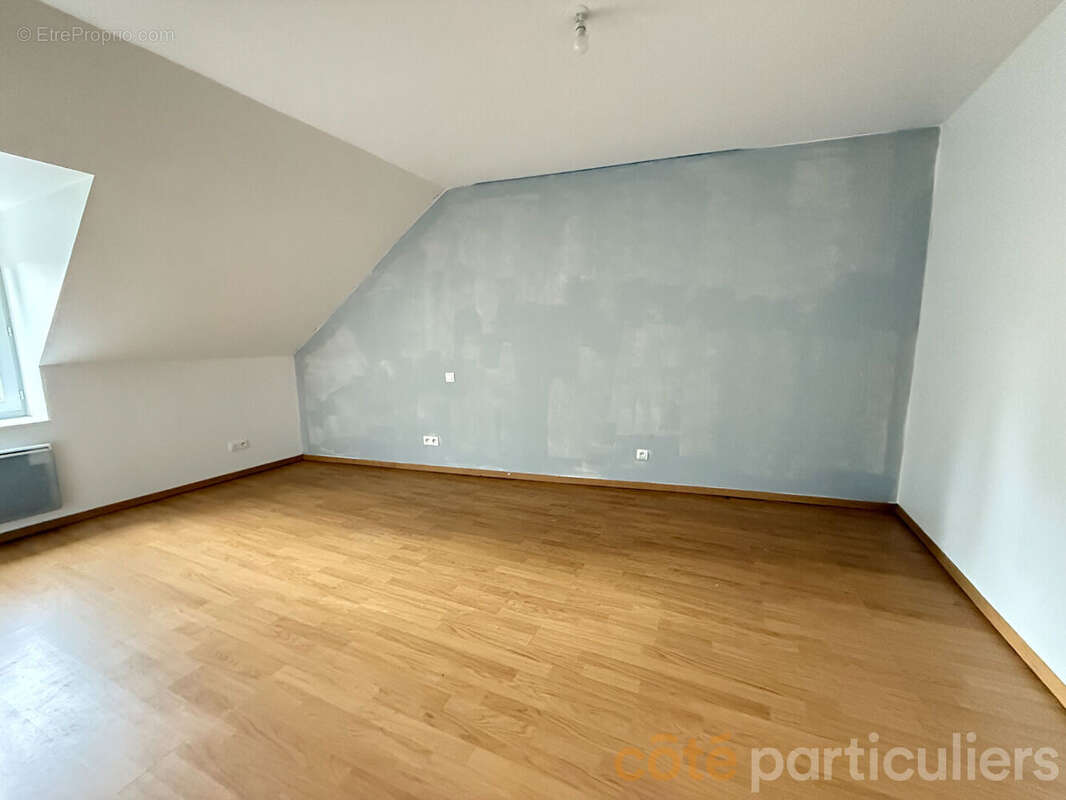 Maison à SAINT-AMAND-MONTROND