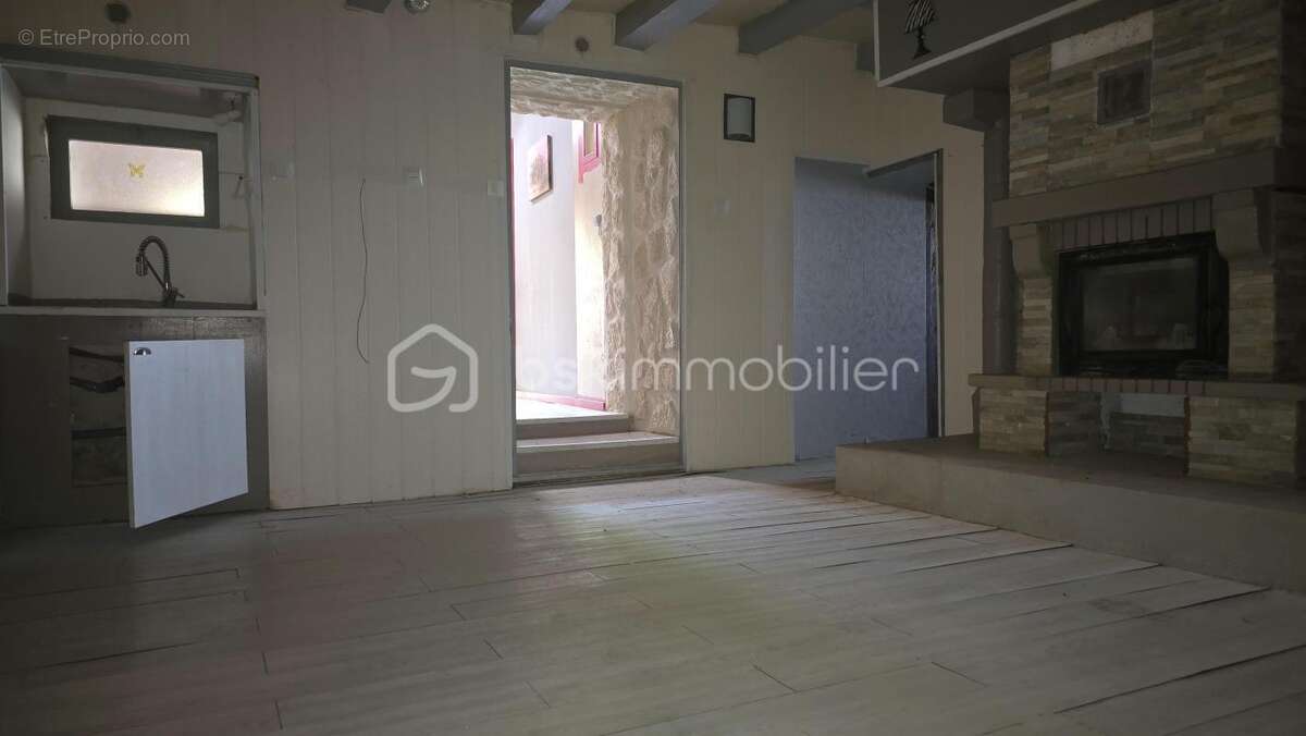 Maison à SAINT-SAUVANT