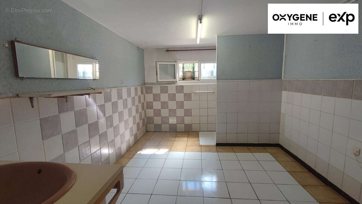Maison 87 m² à Saint-Andre  - photo 9
