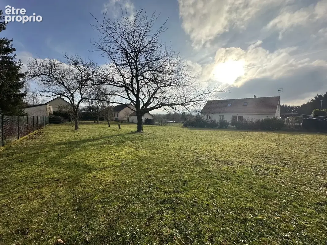Terrain constructible - coeur de village - photo 3