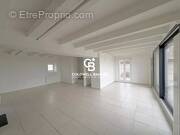 Appartement à CRANVES-SALES