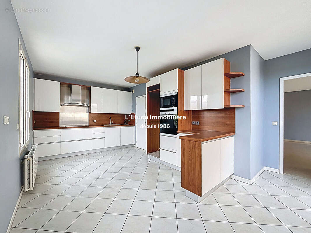 Appartement à LYON-4E