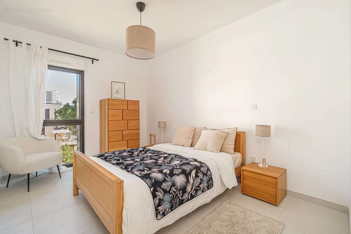 Appartement à MARSEILLE-8E