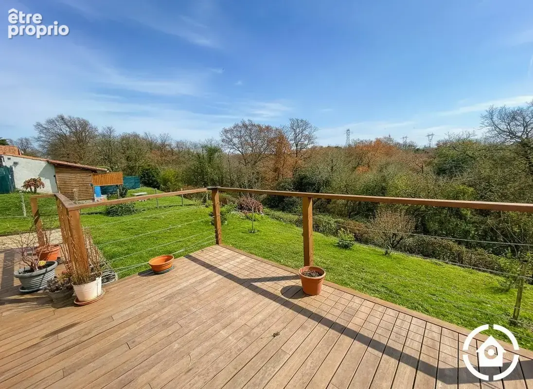 Maison 5 pièces 113 m² à vendre à Fontcouverte (17100) - photo 4
