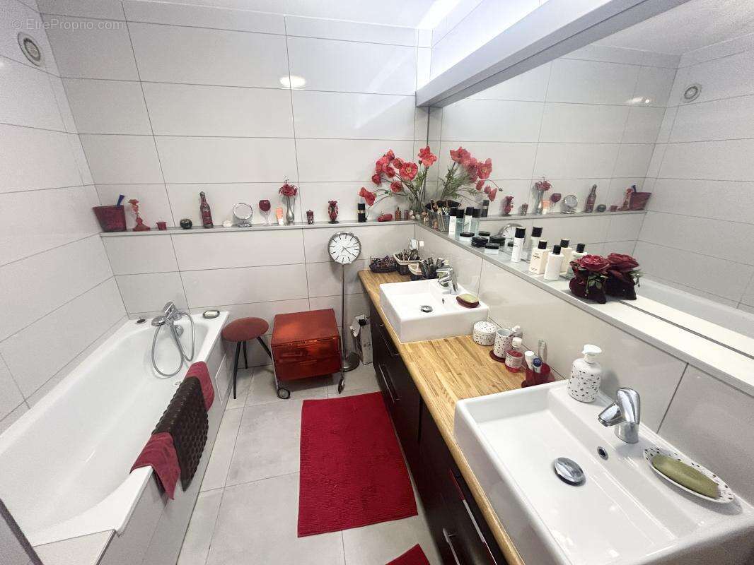 Appartement à CALUIRE-ET-CUIRE
