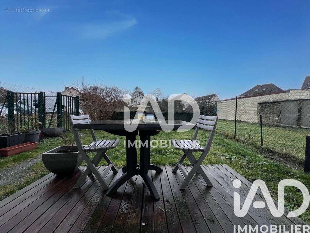 Photo 2 - Appartement à GRETZ-ARMAINVILLIERS