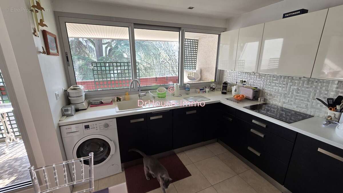 Appartement à SAINT-MAUR-DES-FOSSES