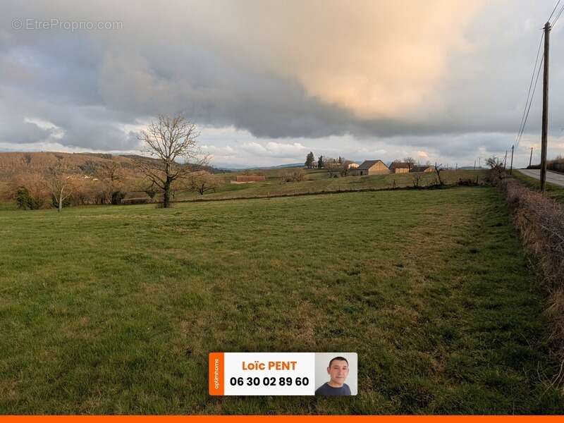 Terrain à NIZEROLLES