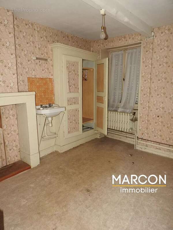 Maison à GENTIOUX-PIGEROLLES