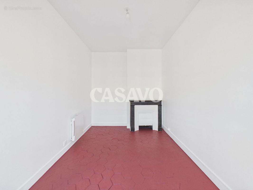 Appartement à PARIS-3E