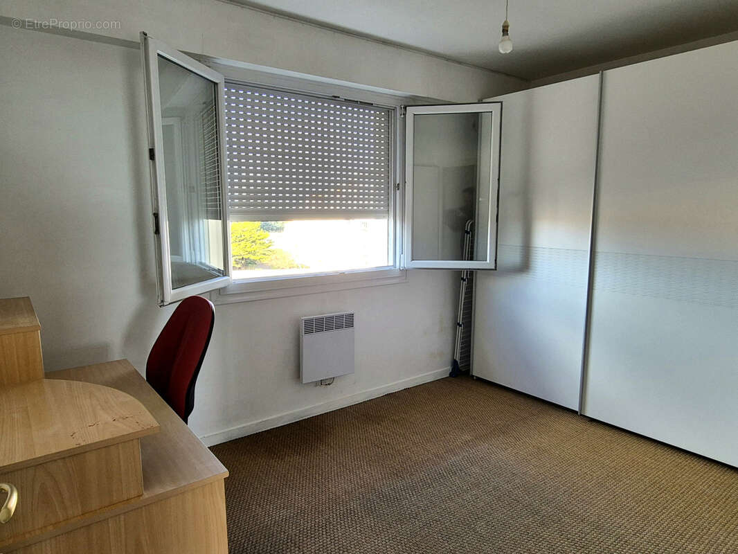 LA CHAUME - Rare Appart T3 - Vue exceptionnelle + Cave & Parking - photo 3