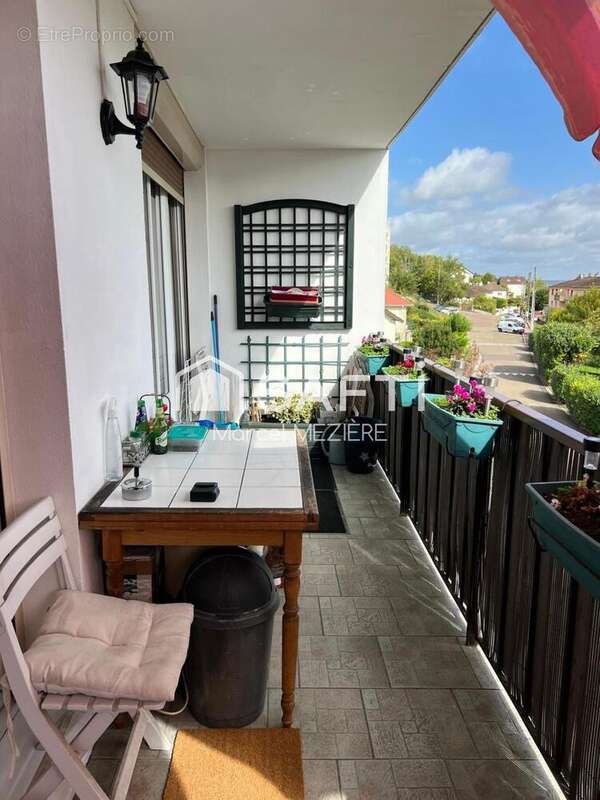 Appartement 89 m² à Paron  - photo 8