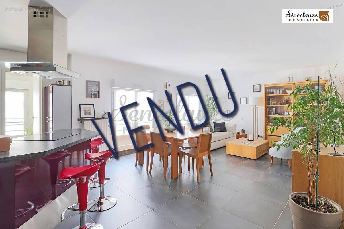 Appartement à OULLINS