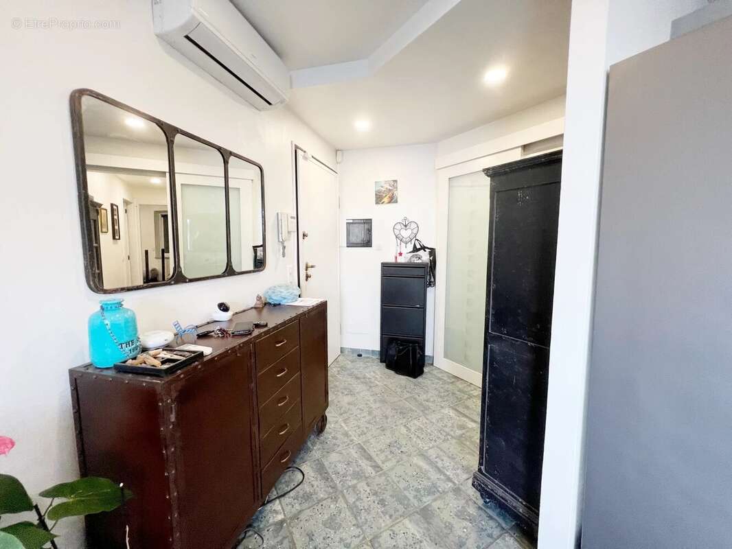 Appartement à ROQUEBRUNE-CAP-MARTIN