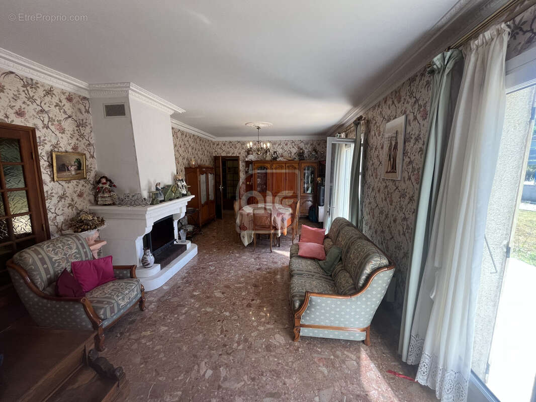Maison à PRADES-LE-LEZ