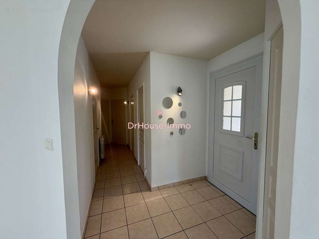 Maison 103 m² à Lissac-Sur-Couze  - photo 4
