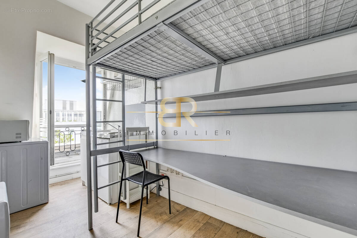 Appartement à PARIS-12E