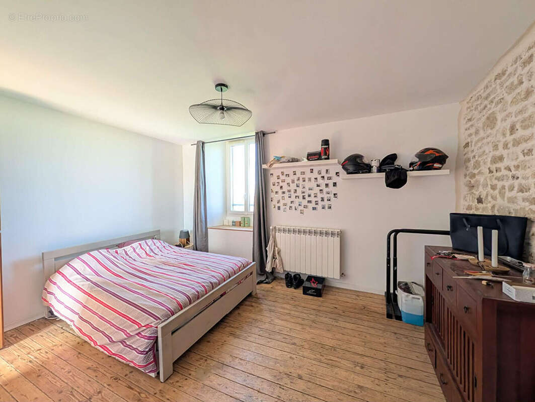 Maison à PRAILLES