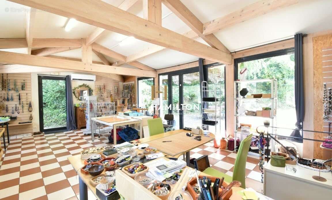 Maison à CAHUZAC-SUR-VERE