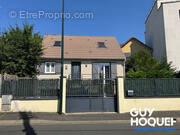 Maison à SAVIGNY-SUR-ORGE