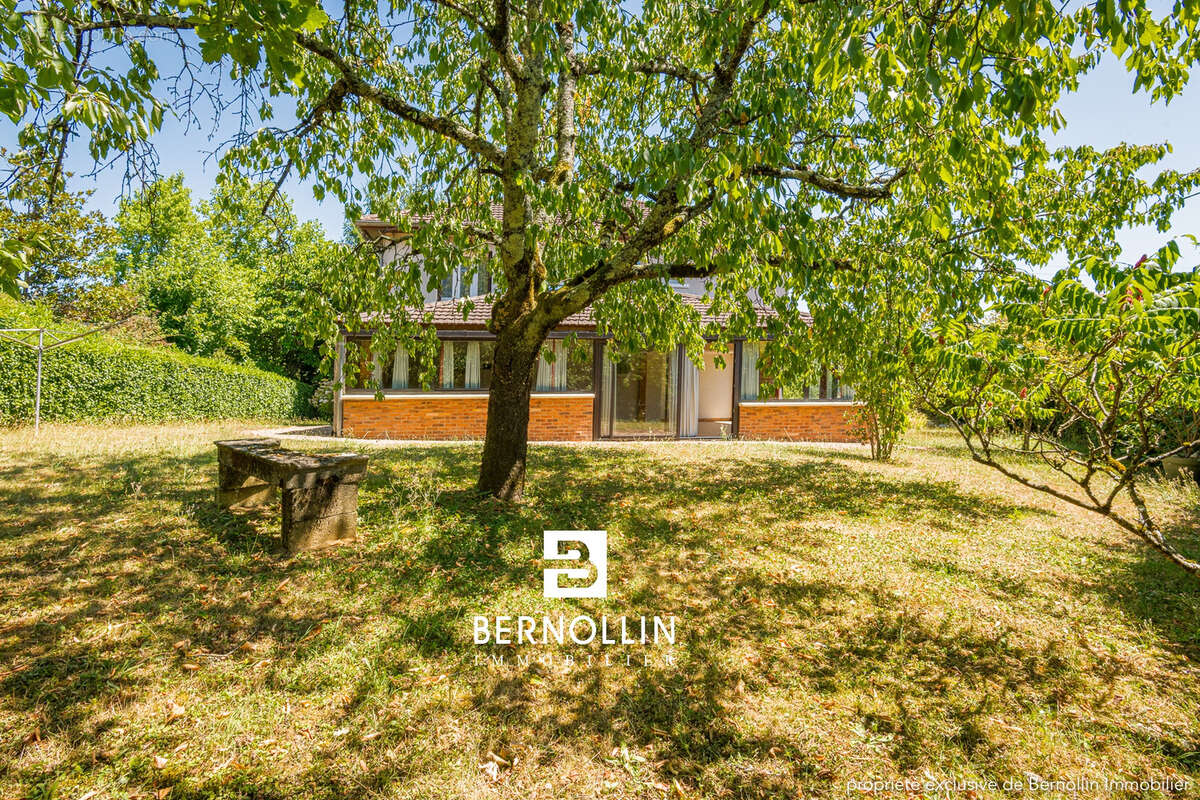 Charmante maison sur sous sol de 113 m2 à Meillonnas. - photo 16
