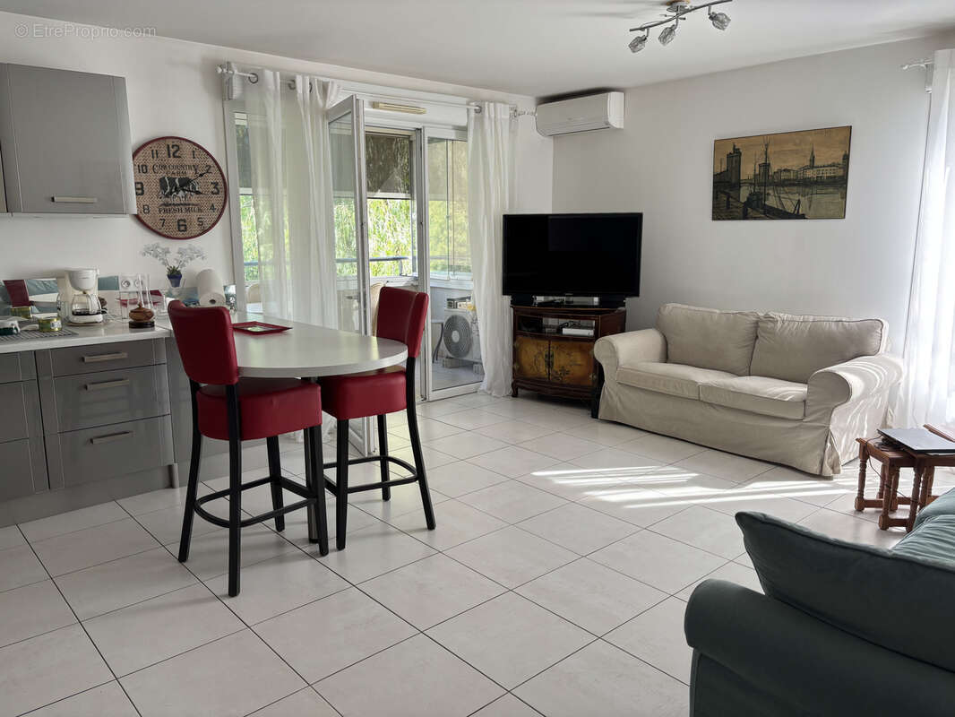 Appartement à MARSEILLE-8E