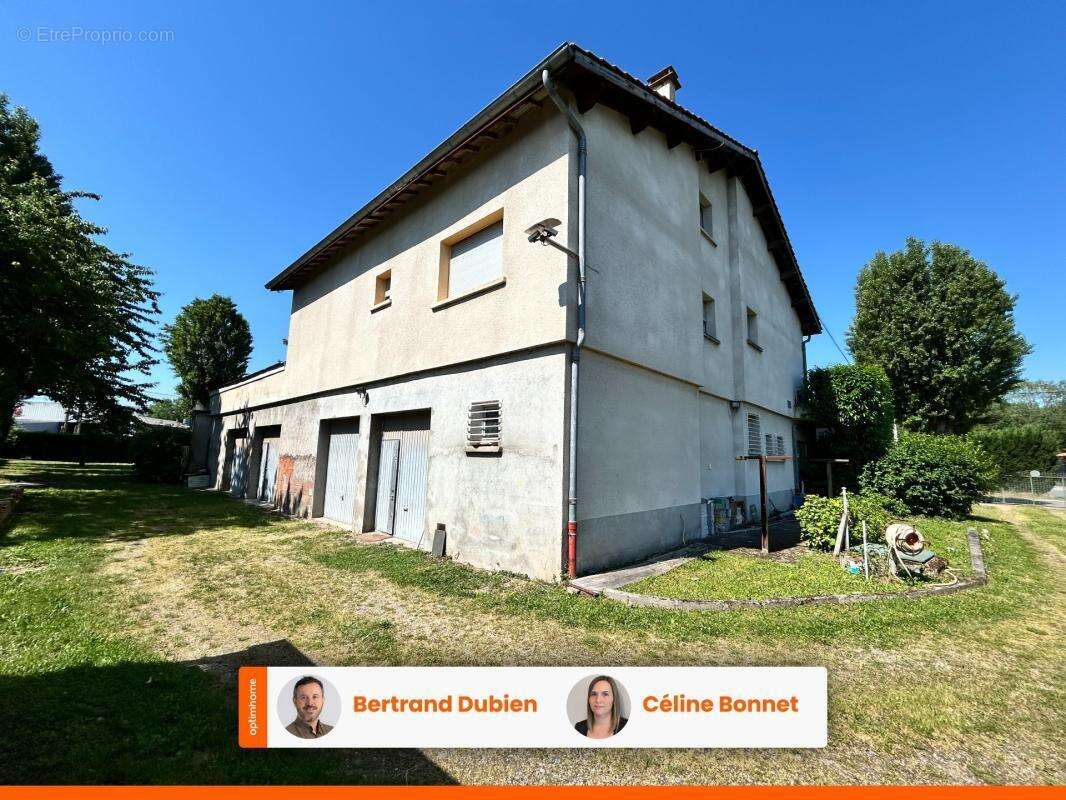 Grande maison avec dependances et fort potentiel - billom - photo 10