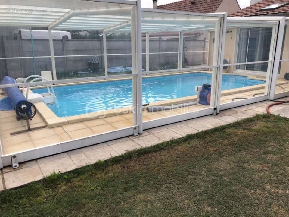 Maison à ORIGNY-SAINTE-BENOITE