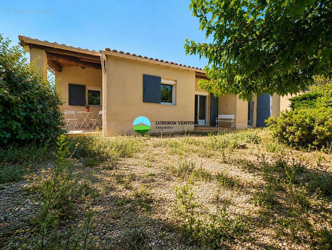 Maison à MAZAN